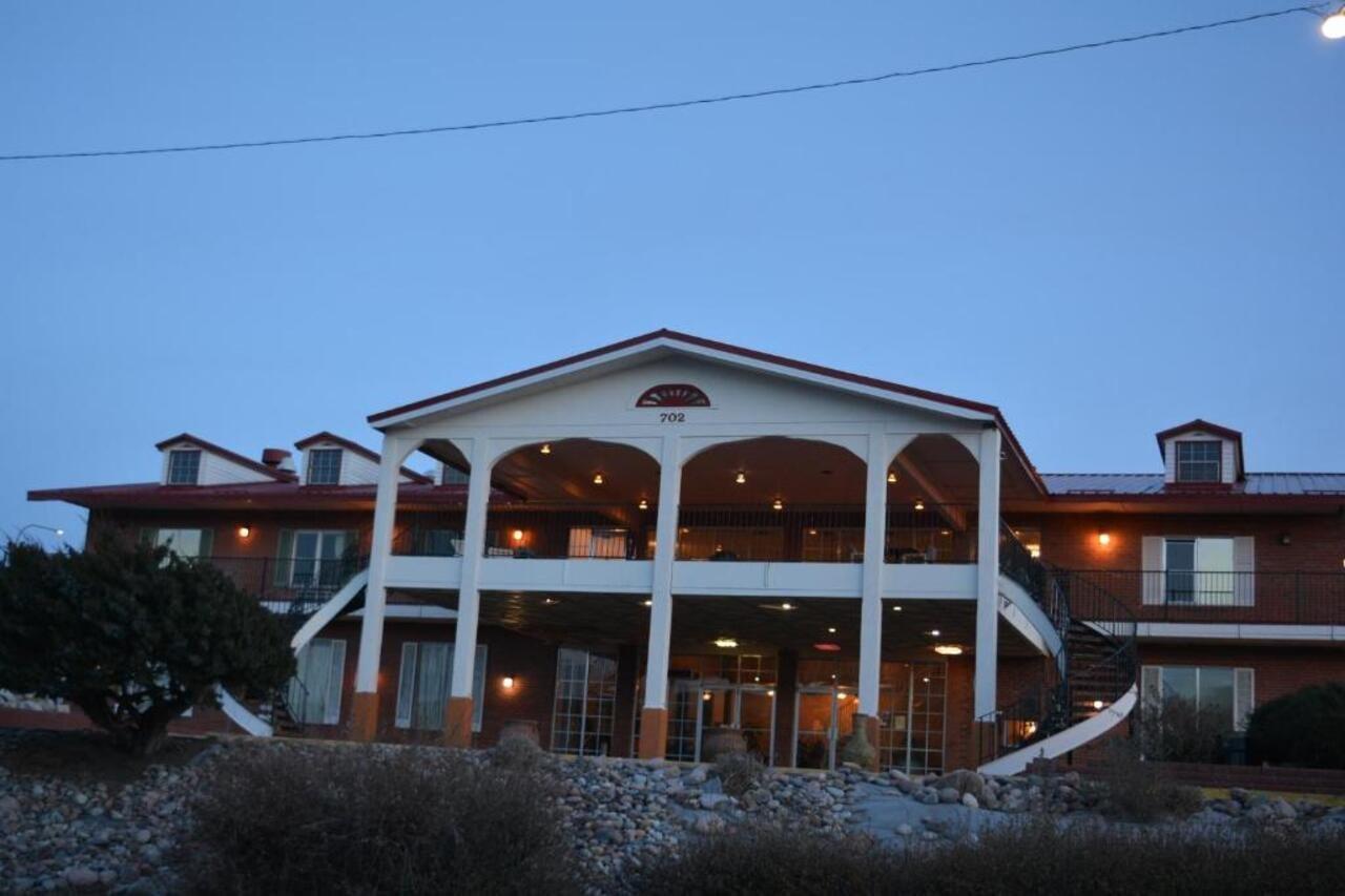 Travelodge By Wyndham Trinidad Exterior photo